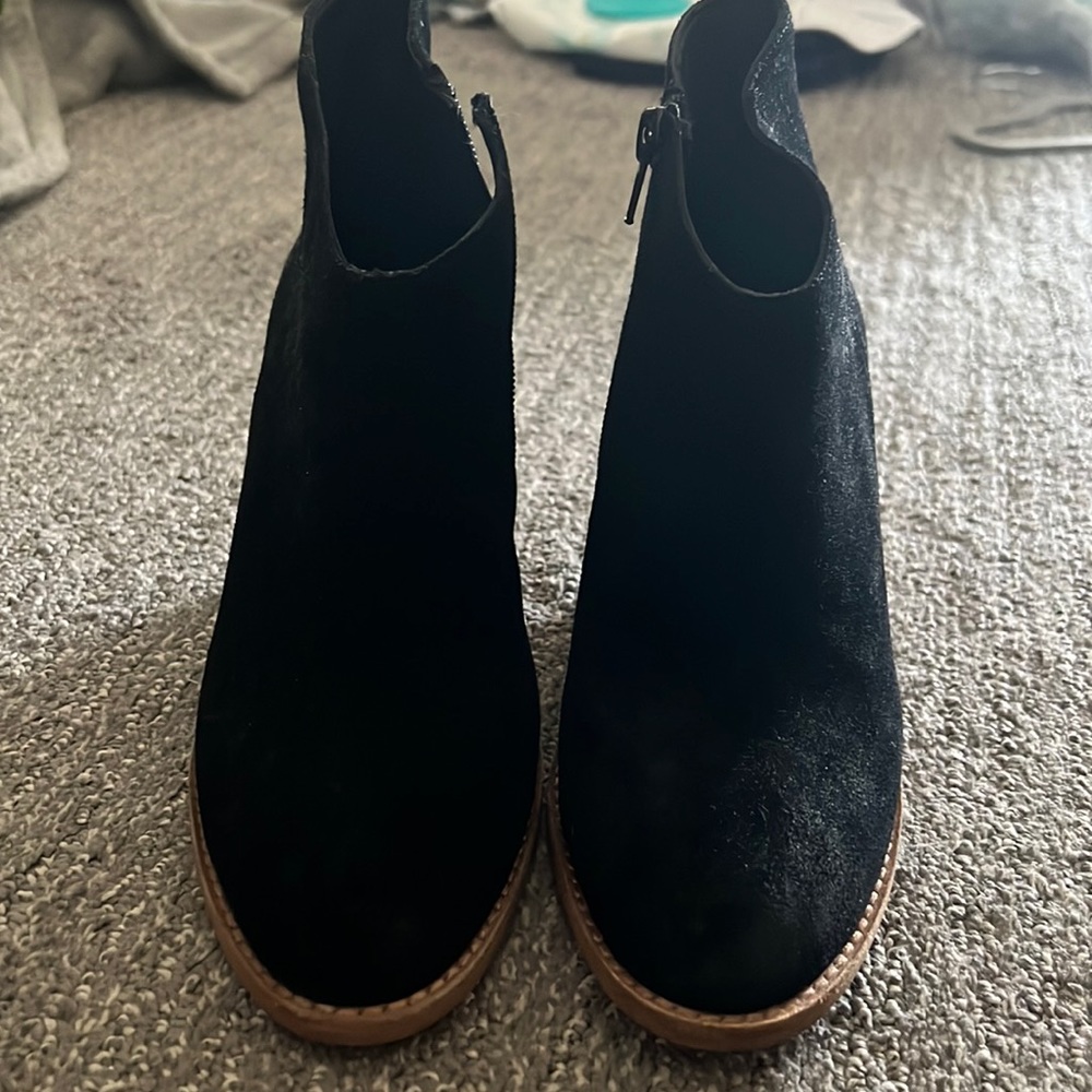 Brand new Jeffery Campbell black suede booties.